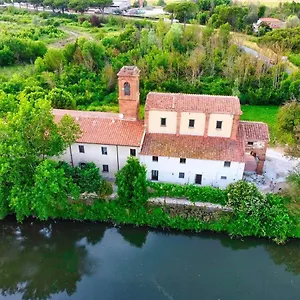 - Il Casale Toscano - 1900mt From The Tower Of & Trains Station - Free Parking - No Breakfast - No Air Conditioning But Fan - Only Self Check In From 3 Pm Pisa